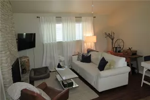 2509 Trailside Dr, Austin, TX 78704 - Photo 2