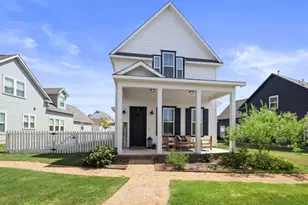 1066 Twain St, Driftwood, TX 78619 - Photo 2