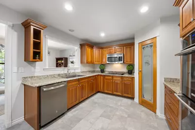 10710 Bayridge Cove, Austin, TX 78759 - Photo 10