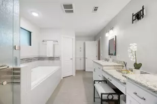 10710 Bayridge Cove, Austin, TX 78759 - Photo 20