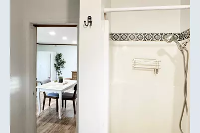 707 Bishop Street, Smithville, TX 78957 - Photo 32