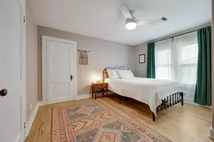 707 Bishop St, Smithville, TX 78957 - Photo 16