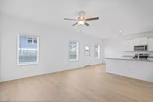 14500 Wahlbergs Wy, Elgin, TX 78621 - Photo 4