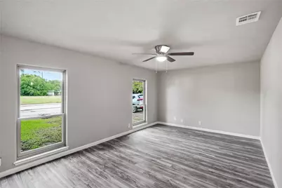 5342 Binz Engleman Road, San Antonio, TX 78219 - Photo 22