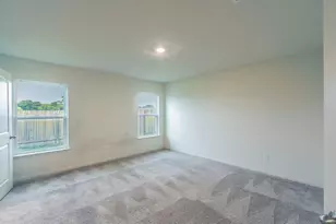 136 Allington Cir, Jarrell, TX 76537 - Photo 18