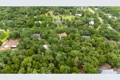 230 Cedar Hills Drive, Elgin, TX 78621 - Photo 32