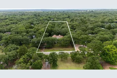 230 Cedar Hills Drive, Elgin, TX 78621 - Photo 38