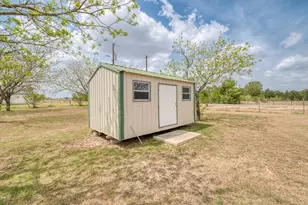2950 County Road 484 Rd, Elgin, TX 78621 - Photo 24