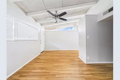 2404 Longview Street #206, Austin, TX 78705 - Photo 14