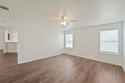 211 Remington Run, Bastrop, TX 78602 - Photo 16