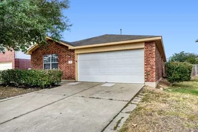 211 Remington Run, Bastrop, TX 78602 - Photo 2