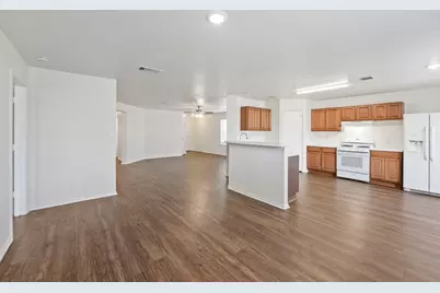 211 Remington Run, Bastrop, TX 78602 - Photo 10