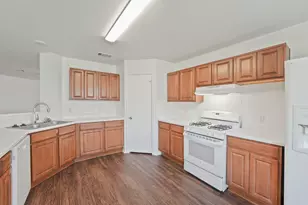 211 Remington Run, Bastrop, TX 78602 - Photo 12