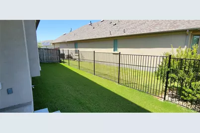 128 Rosebush Drive, Liberty Hill, TX 78642 - Photo 40