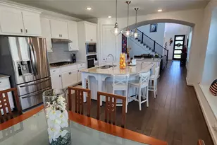 128 Rosebush Dr, Liberty Hill, TX 78642 - Photo 16