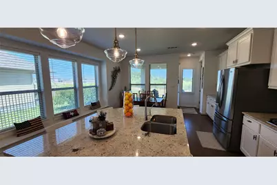 128 Rosebush Drive, Liberty Hill, TX 78642 - Photo 12