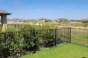 128 Rosebush Dr, Liberty Hill, TX 78642 - Photo 36