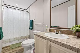 198 Pine Shadows Ln, Bastrop, TX 78602 - Photo 22