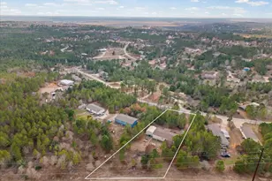 198 Pine Shadows Ln, Bastrop, TX 78602 - Photo 32