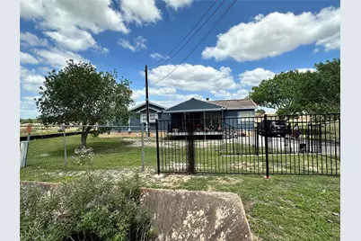 945 Old San Antonio Road #C, Buda, TX 78610 - Photo 4