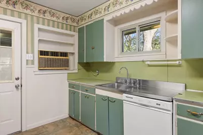 2004 Griswold Lane, Austin, TX 78703 - Photo 18