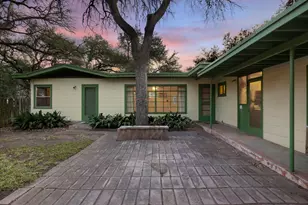 2004 Griswold Ln, Austin, TX 78703 - Photo 6