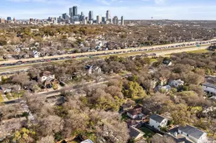 2004 Griswold Ln, Austin, TX 78703 - Photo 4