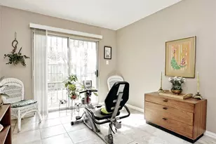 7919 Ridgeline Dr N, Austin, TX 78731 - Photo 14