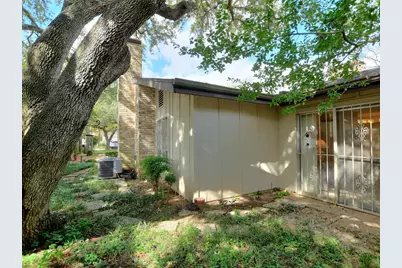7919 Ridgeline Drive N, Austin, TX 78731 - Photo 24