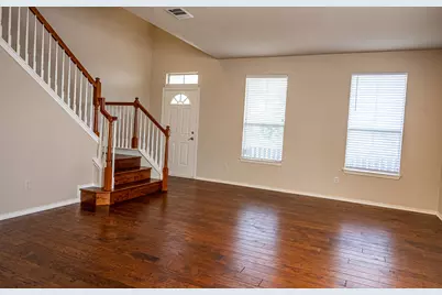 2901 Fleet Drive, Austin, TX 78748 - Photo 6