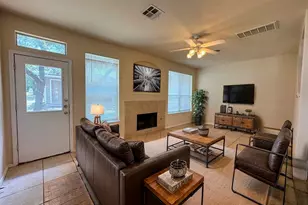 251 Utterback, Kyle, TX 78640 - Photo 2