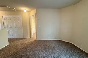 251 Utterback, Kyle, TX 78640 - Photo 16
