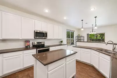 10229 English Oak Drive, Austin, TX 78748 - Photo 10