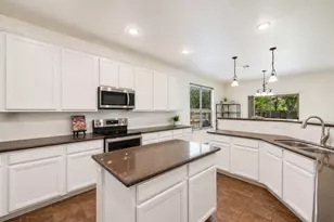 10229 English Oak Dr, Austin, TX 78748 - Photo 10