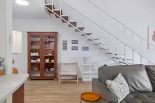 1818 S Lakeshore Blvd, Austin, TX 78741 - Photo 10