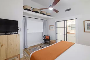 1818 S Lakeshore Blvd, Austin, TX 78741 - Photo 12