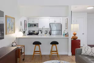 1818 S Lakeshore Blvd, Austin, TX 78741 - Photo 6