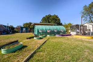 301 E Castlebriar Dr, Marble Falls, TX 78654 - Photo 14