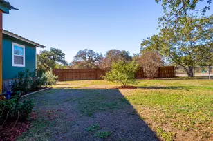 301 E Castlebriar Dr, Marble Falls, TX 78654 - Photo 18