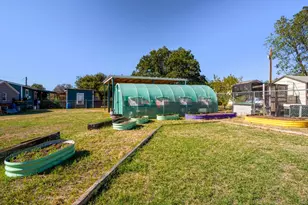 301 E Castlebriar Dr, Marble Falls, TX 78654 - Photo 14