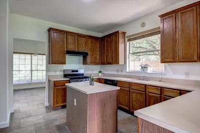 6301 Thirlmare Court, Austin, TX 78754 - Photo 12