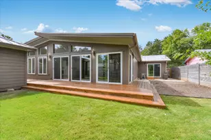 1708 Fair Oaks Dr, Austin, TX 78745 - Photo 30