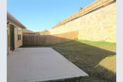 10913 Gonzales Ranger Pass, Austin, TX 78754 - Photo 24