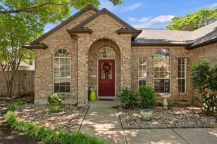 703 Sage Ct, Pflugerville, TX 78660 - Photo 2