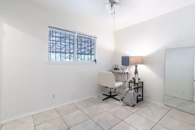 1106 Saucedo Street, Austin, TX 78721 - Photo 24