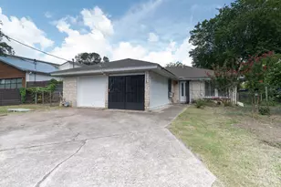 1106 Saucedo St, Austin, TX 78721 - Photo 1