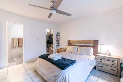 1106 Saucedo Street, Austin, TX 78721 - Photo 20