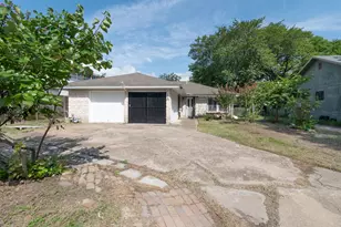 1106 Saucedo St, Austin, TX 78721 - Photo 26