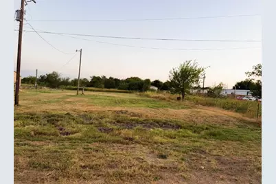 503 W Brook Street, Bartlett, TX 76511 - Photo 1