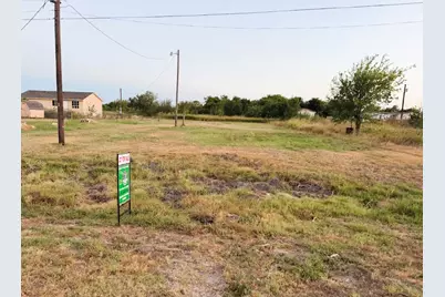 503 W Brook Street, Bartlett, TX 76511 - Photo 4